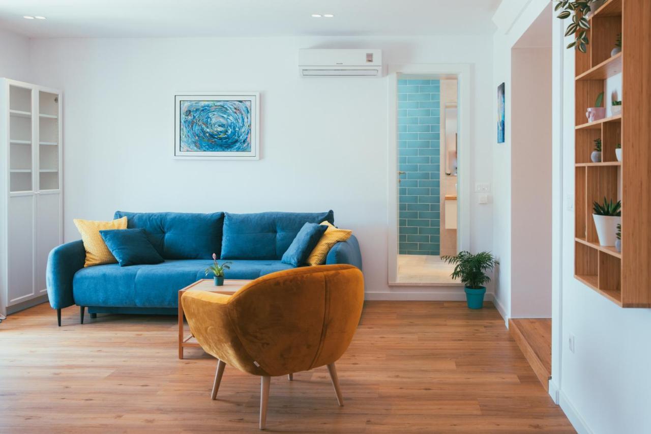 Beachfront Comfort Apartment Nives Tucepi Exterior photo